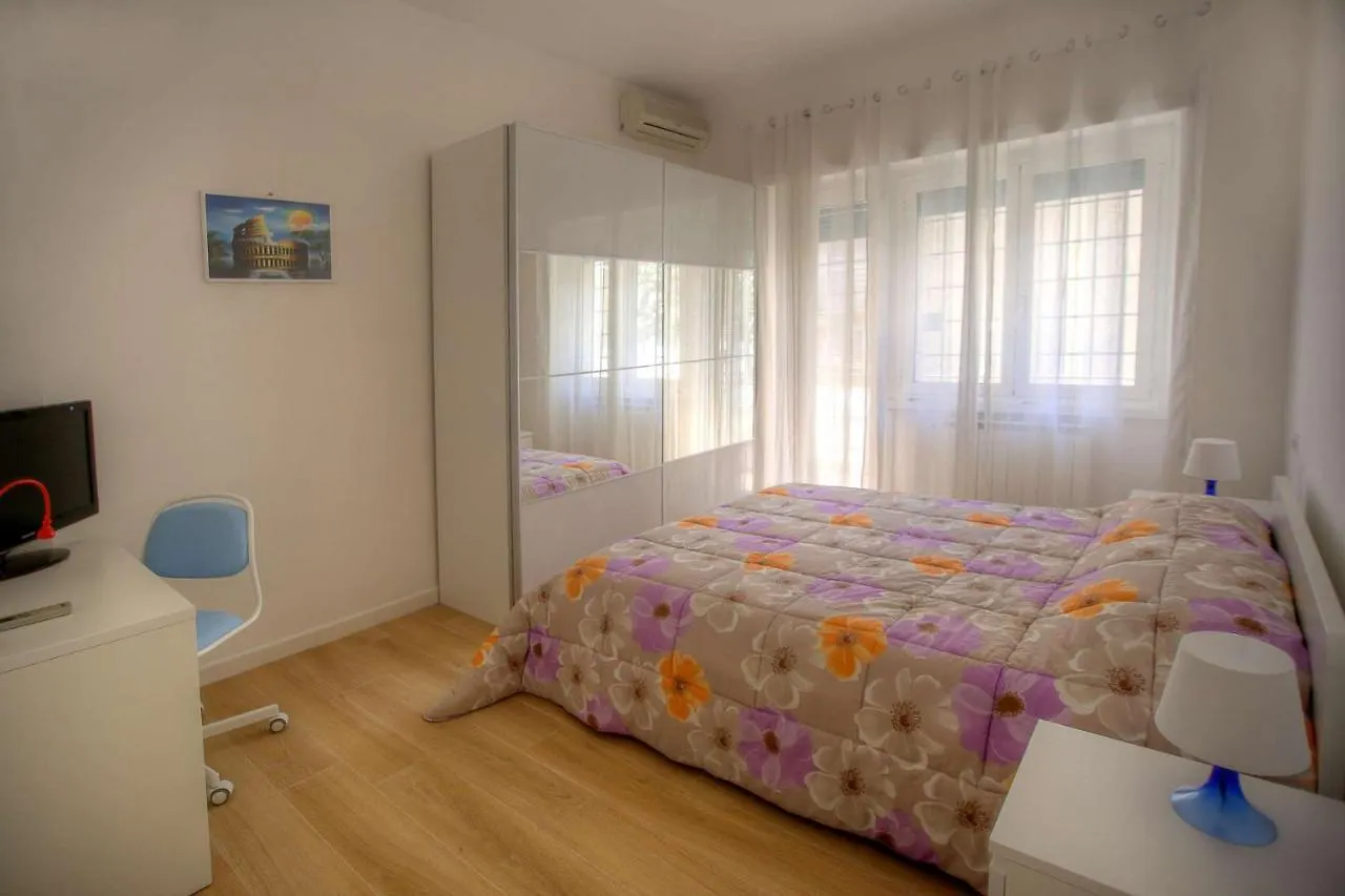 Appartamento Holiday Aroma 0*, Roma Italia